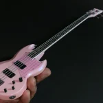 光造形3Dプリントによる精密な楽器（ベース）のミニチュア VIPER BASS Rimi II